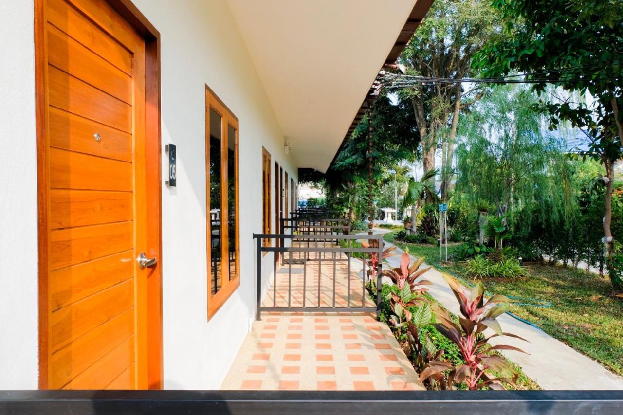 The Cozy Hotel Phetchaburi Luaran gambar